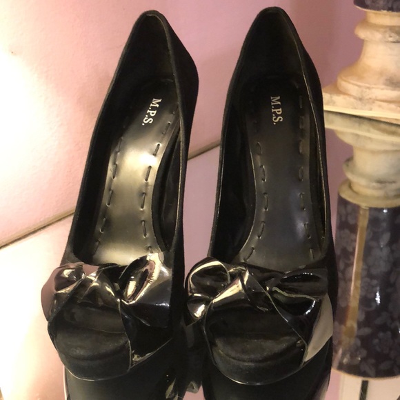 Sweet peep toe Bow-tie heels - Picture 1 of 8